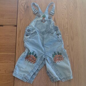 Stella McCartney Kids Denim Overalls with Carrot Motif